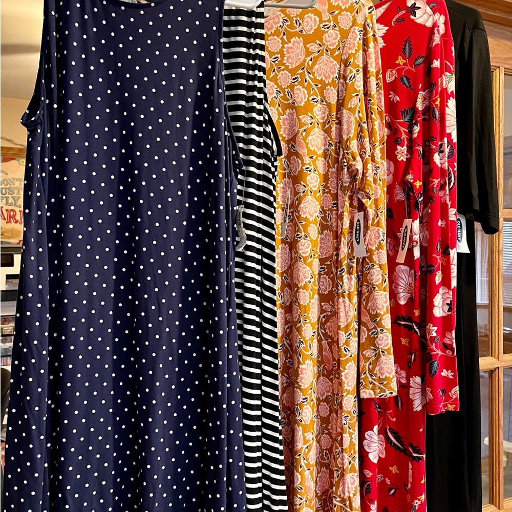 5 NWT Old Navy dresses